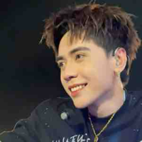 Lê Quang Hùng 