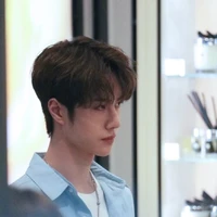 Vương Nhất Bác