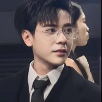 Quang Hùng 
