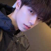 ĐINH HOÀNG GIA BẢO
