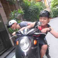 Con t/g khùm