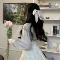 Tuệ Nhi- Nữ 9