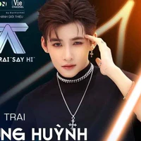 Hùng Huỳnh