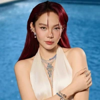 Lê Ngọc Minh Hằng [ Nàng + Bé Heo ]