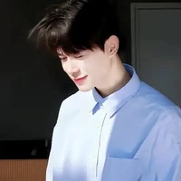 Bùi Anh Tú|Anh Tú Atus(Mẹ Duy)