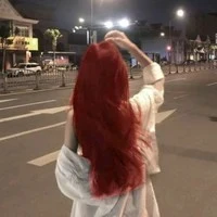 Nhân Mã nữ < Hoàng Tư Mỹ >