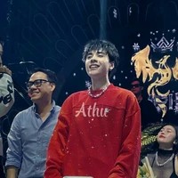 Tác giả ăn thịt độc giả