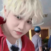 hoàng Đức duy