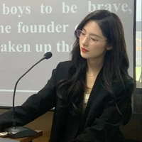 Thiên Trang-Gvcn lớp