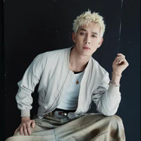 Trường Sinh Song Luân - Thầy giáo