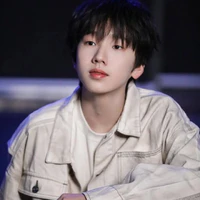 Nhiếp Vĩ Thần
