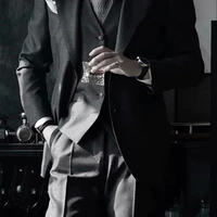 Trần Kiện(trưởng tộc Chen)