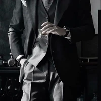 Trần Kiện(trưởng tộc Chen)