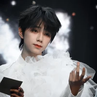 Vương Lỗ Kiệt (cậu)