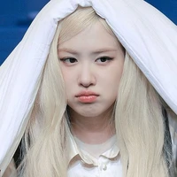 𝙋𝙖𝙧𝙠 𝘾𝙝𝙖𝙚𝙮𝙤𝙪𝙣𝙜 ( Nàng )