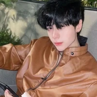 Lê Quang Hùng -phone-