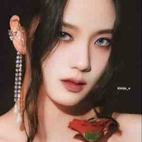 Jisoo- Money 