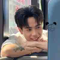 Lê quang hùng