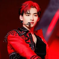 Huỳnh Hoàng Hùng [ Hùng Huỳnh]