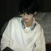 Ngô Trần Nhân Chí • Leo