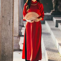 bà Hoàng
