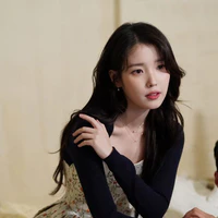 Lee Ji-eun (IU)