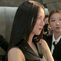 Kim Jisoo (Y)