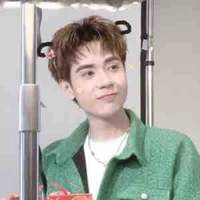 Lê Quang Hùng 