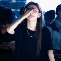 Viên Tâm Cơ-nhân cách 5 (cô)