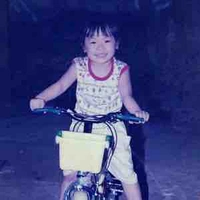 June lúc nhỏ