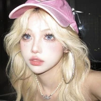 Đinh Hồng Vân - Người Hầu riêng