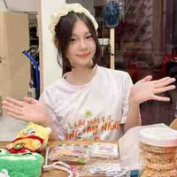 Hải My ( em ) 