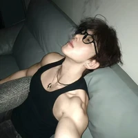 Ngữ Tư Thần