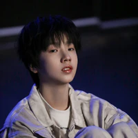 Nhiếp Vĩ Thần