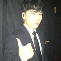 Lee Seunghyun(Seungri)