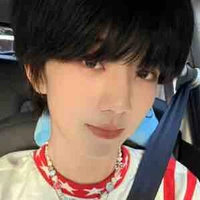 Trương Hàm Thụy<Em>