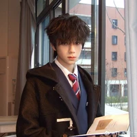 Vương Lỗ Kiệt(hắn)