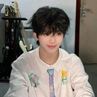 Trương Hàm Thụy