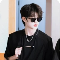 Trương Cực : Hắn :