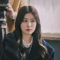 Kang Hyewon [em]