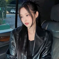 Kim Jennie - Em
