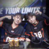 Nhỏ t/g