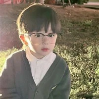 Trần Lê Hữu Cảnh_lúc nhỏ