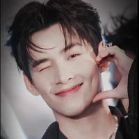 Hùng Huỳnh
