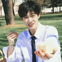 Tác giả iu mấy bạn