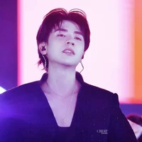 Lê Quang Hùng - Phone