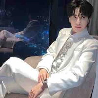 Lê Quang Hùng ( anh )