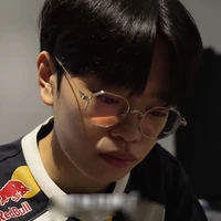 Lâm Vĩ Triết/ Weiz