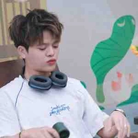 Tác giả vô tri🤡