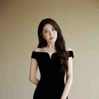 mẹ anh
